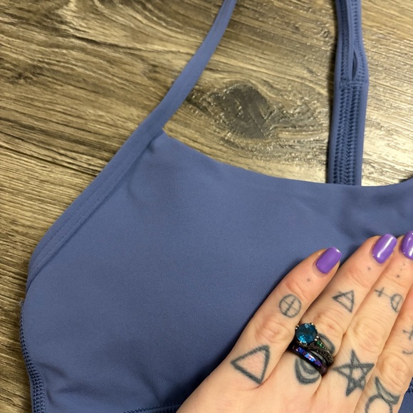 NWT Lululemon Flow Y Bra Nulu A-C (Brilliant Blue) Size 6 - Picture 5 of 7